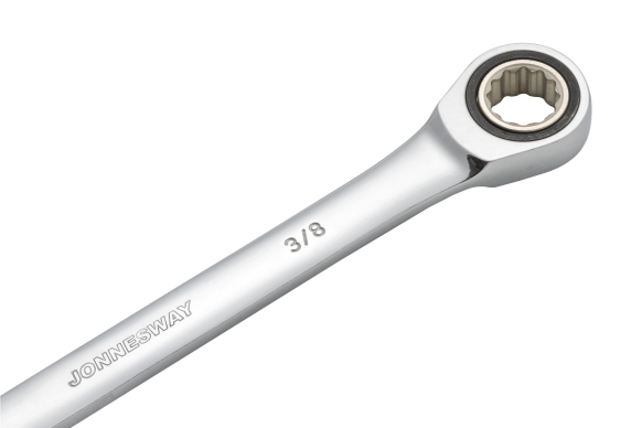 Klucz płasko-oczkowy z grzechotką calowy 3/8"